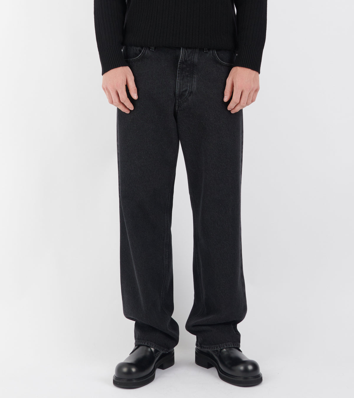 Loose Jeans Black Denim Medium Grainy Wash