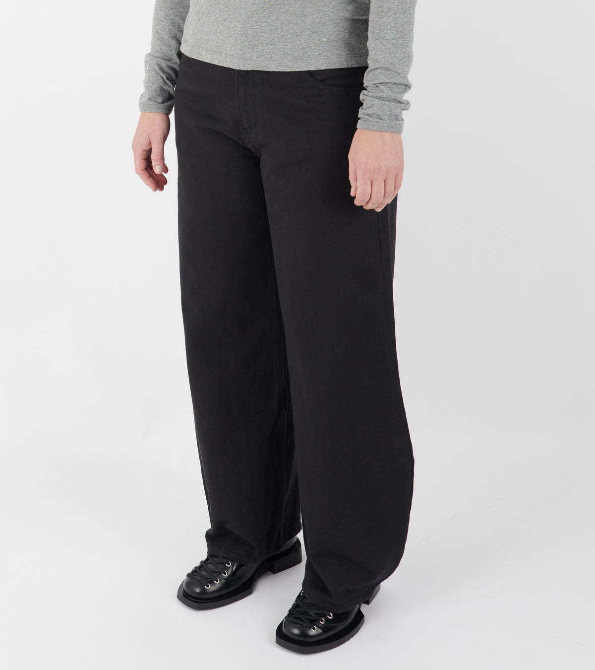 Archive-F509 Pipette Pants Black