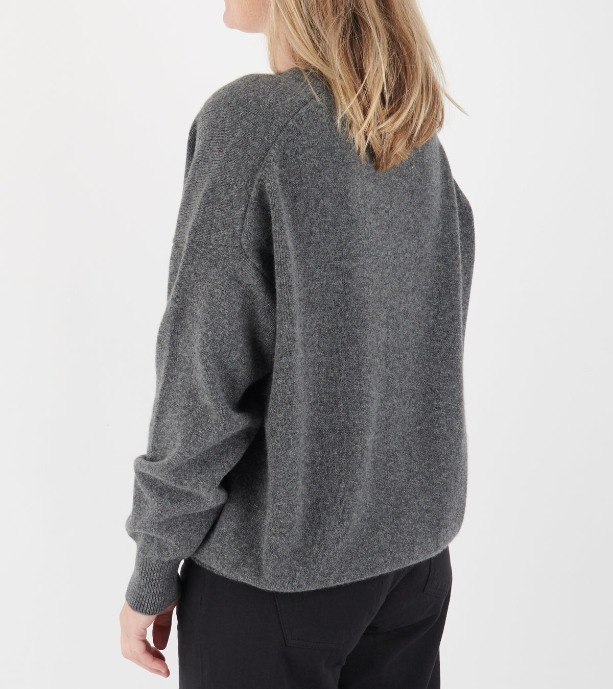 Innes Slouch V-Neck Geelong Lambswool Derby Grey