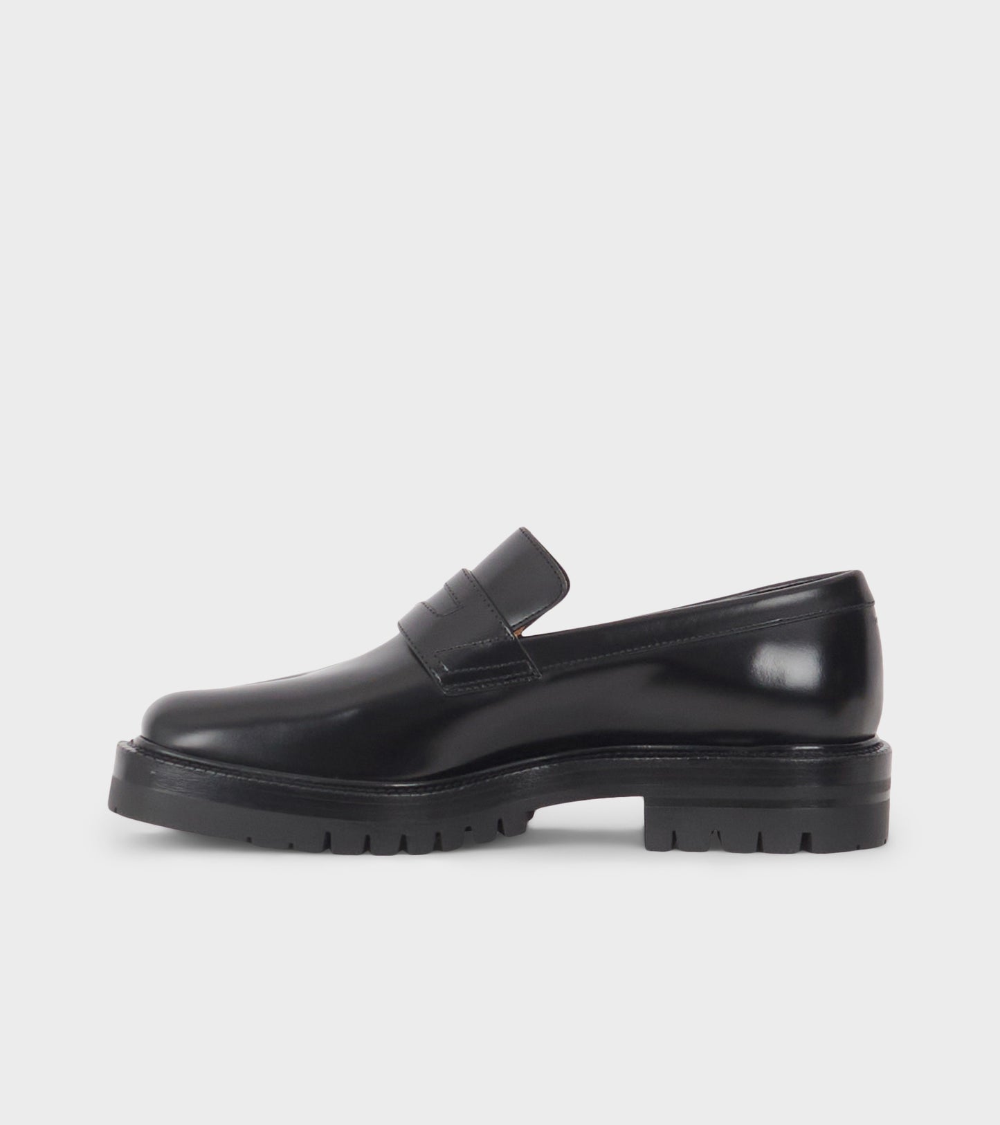 Tabi Loafers Black