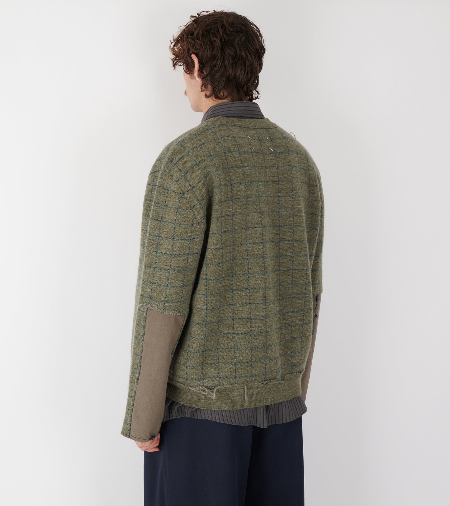 Wool V-neck Militery Green