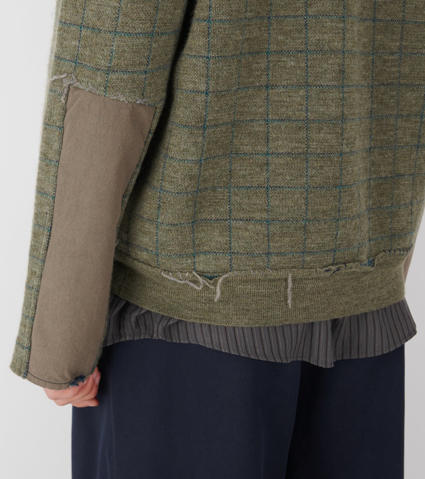 Wool V-neck Militery Green