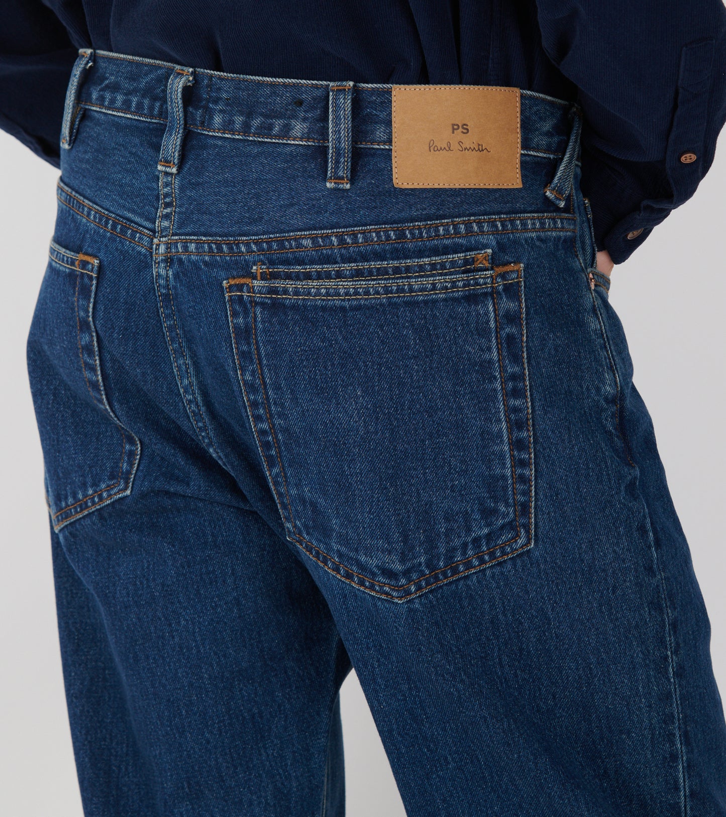 Relaxed Taper Fit Jeans Blue