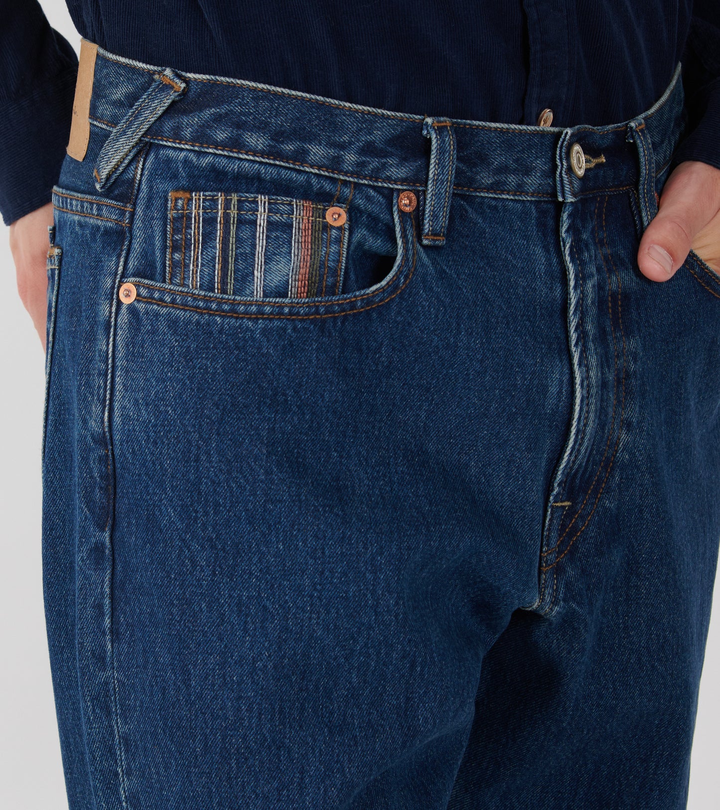 Relaxed Taper Fit Jeans Blue