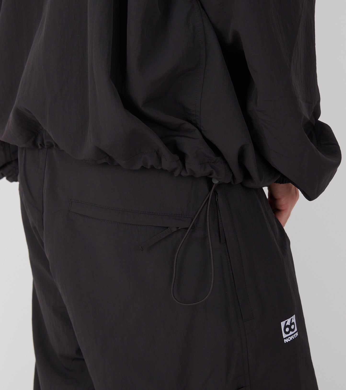 Hringbraut Track Jacket Black