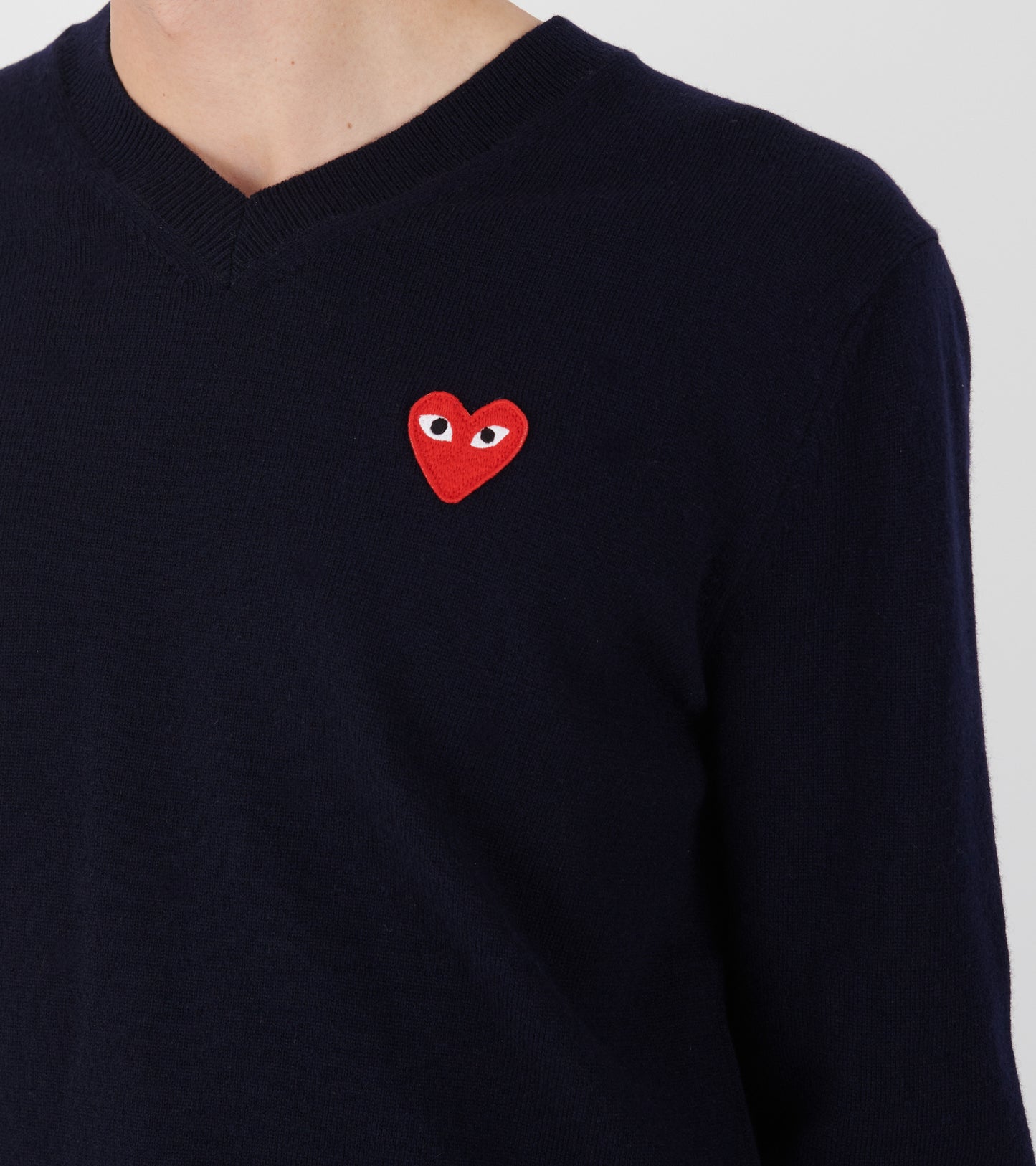 U Red Heart V-neck Sweater Navy