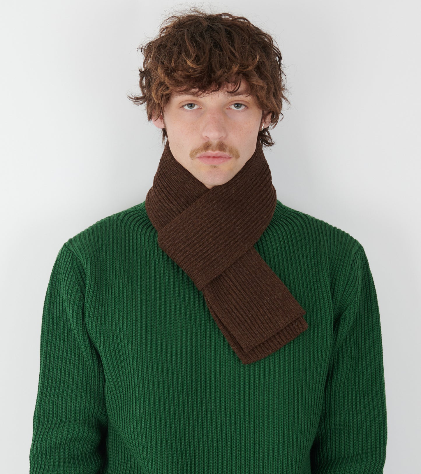 Short Scarf Natural Brown