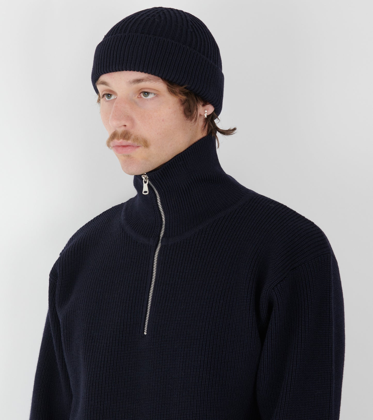 Beanie Medium Navy Blue