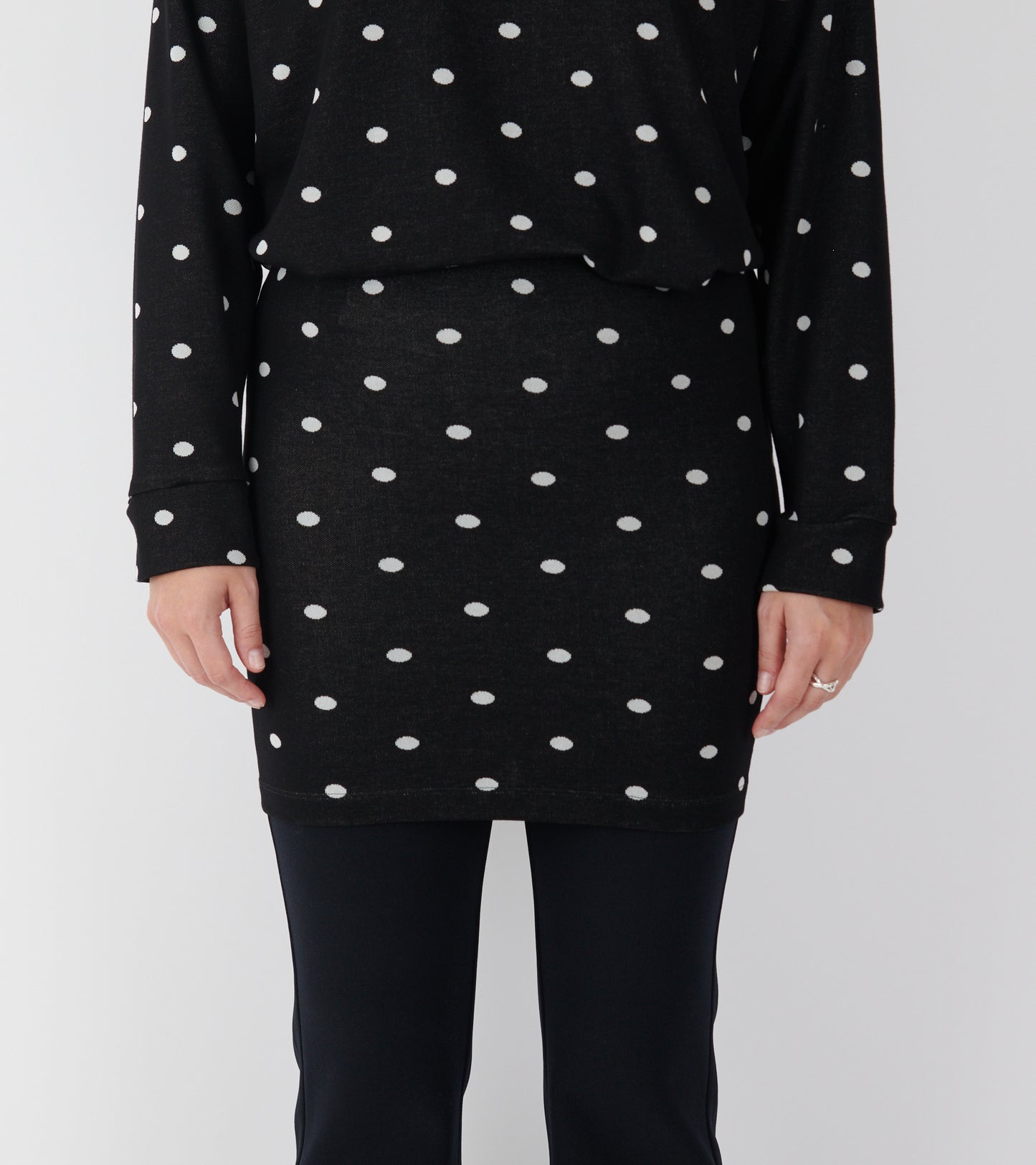 Jaquard Dot Skirt Black/Ecru
