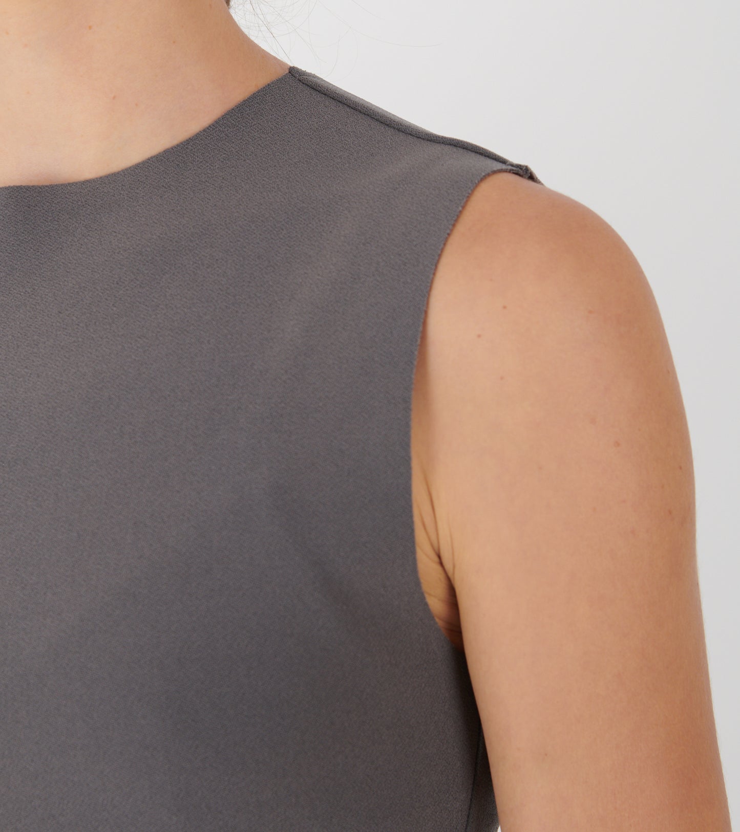 Lay2 Drape Top Silver