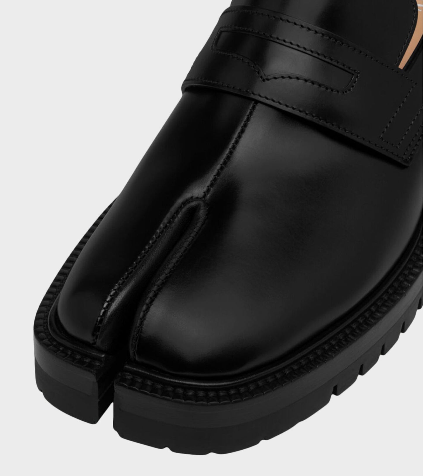 Tabi Loafers Black