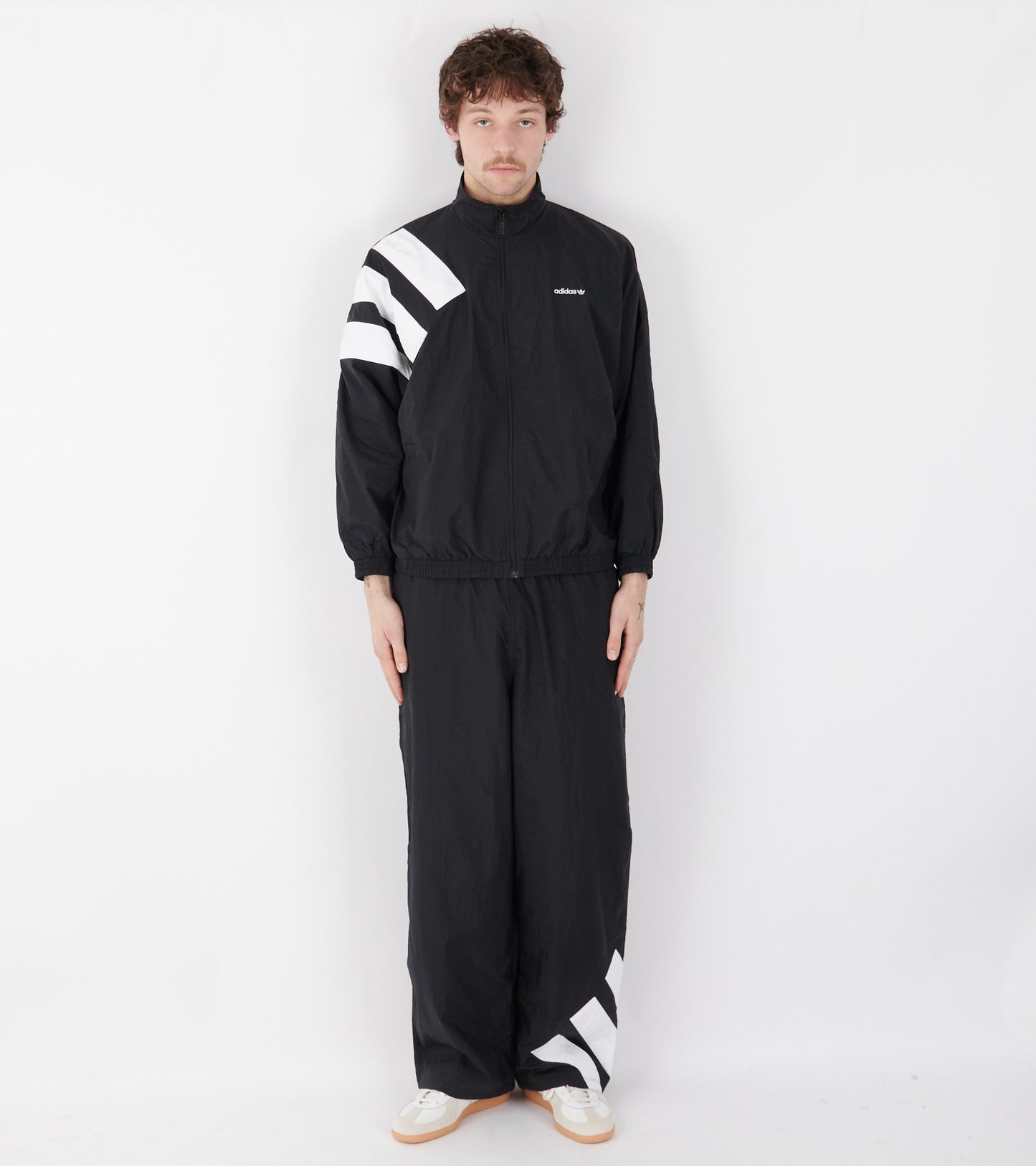 Blocking Track Top Black/White