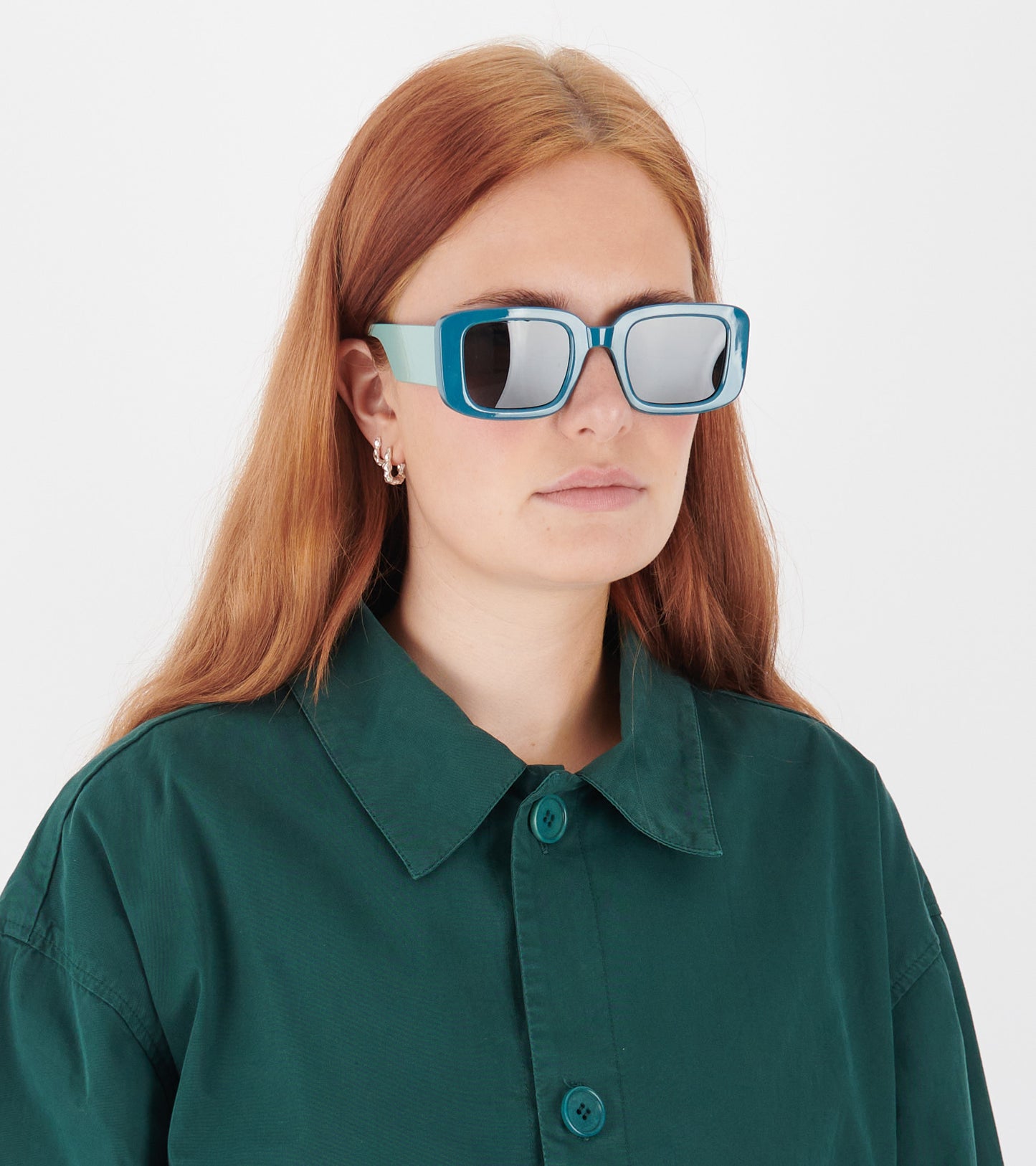 Plié Blue