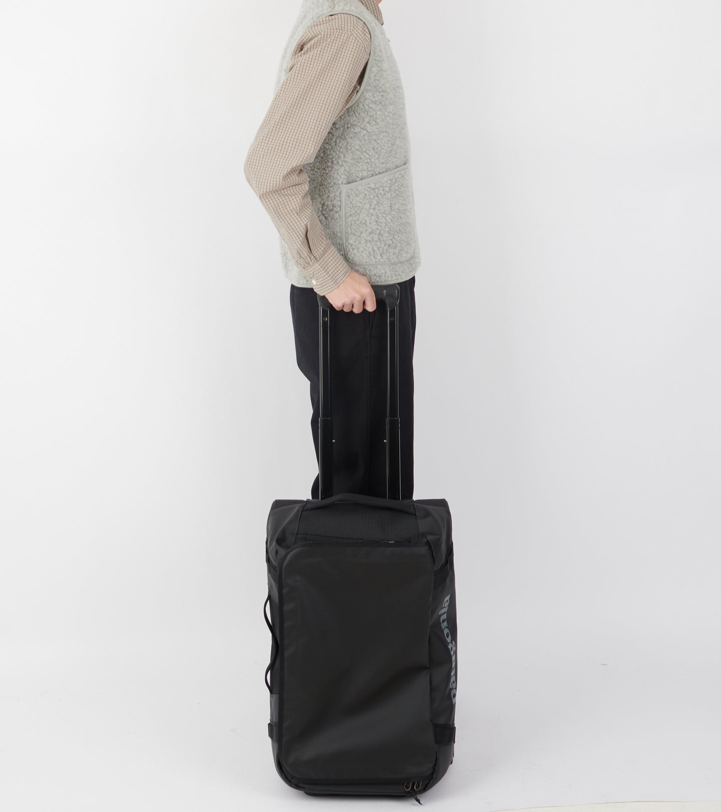 Black Hole Wheeled Duffel 40L Black
