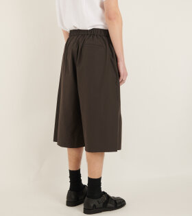Two Tuck Wide Shorts Charcoal