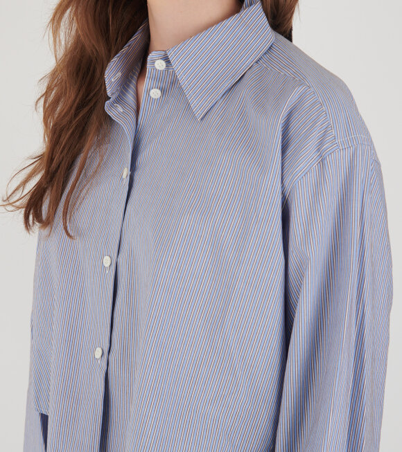 Acne Studios - Cropped Shirt Jacquard Pinstripe Sky Blue/Coffee Brown