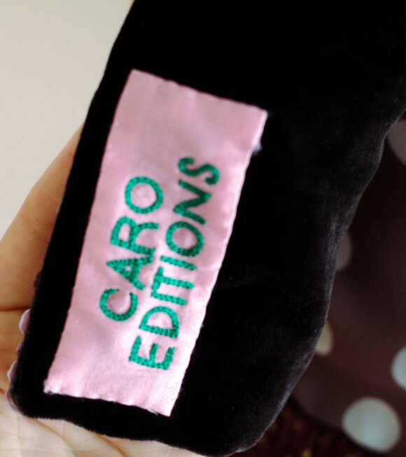 Caro Editions - Ursula Scarf Dark Brown w. Pink