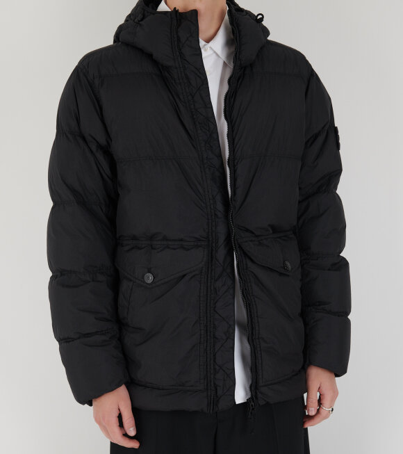 Stone Island - Garment Dyed Crinkle Reps Down Jacket Black