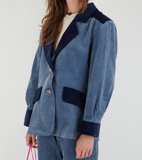 Caro Editions - Selma Jacket Dove Blue w. Navy