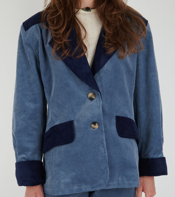 Caro Editions - Selma Jacket Dove Blue w. Navy