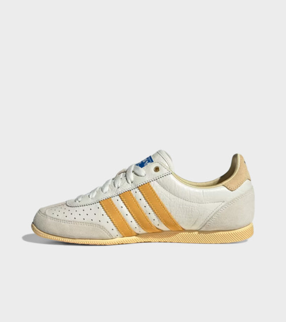 Adidas  - Japan W Off-white/Spark/Orange Tint