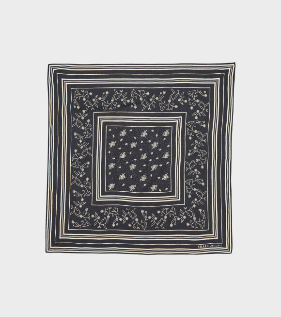 Skall Studio - Classic Scarf Black/Oatmeal