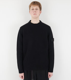 Ghost Chunky Fisherman Wool Knit Black