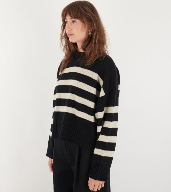 Skall Studio - Campa Jumper Black/Sand Stripe