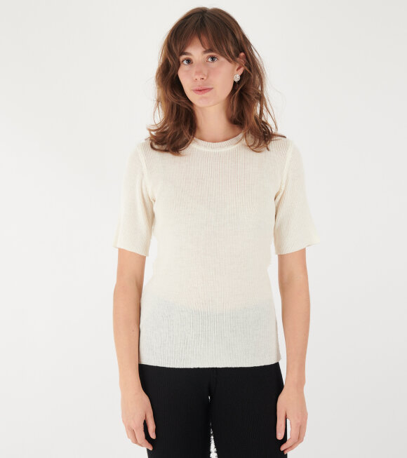 Gudrun & Gudrun - Brita T-shirt Off-white