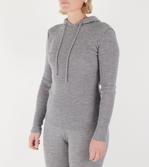 Gudrun & Gudrun - Brim Hoodie Light Grey