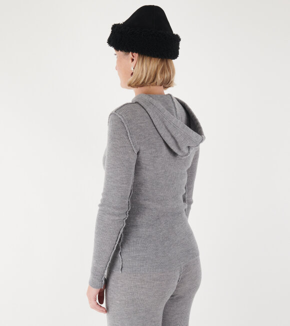 Gudrun & Gudrun - Brim Hoodie Light Grey