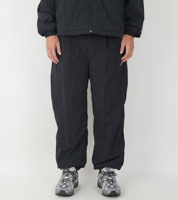 66 North - Hringbraut Track Pants Black