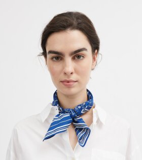 Classic Scarf Blue Shore