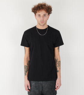 Four Stitchings Tee Black