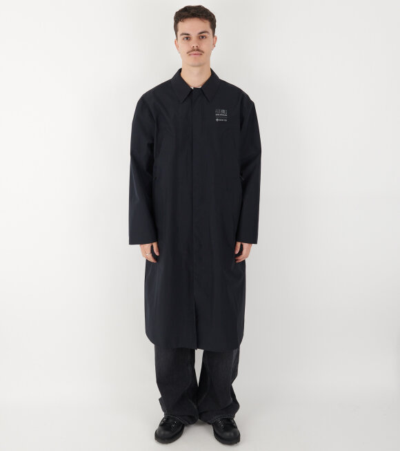 MM6 Maison Margiela X Salomon - Gore-tex Trench Coat Black