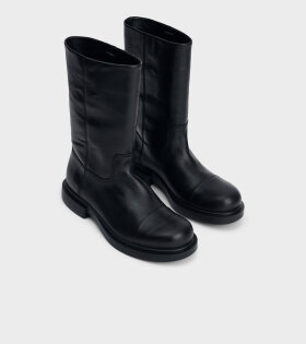 Pull On Boot Black 