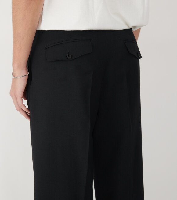 Sunflower - Wide Pleated Trousers Black