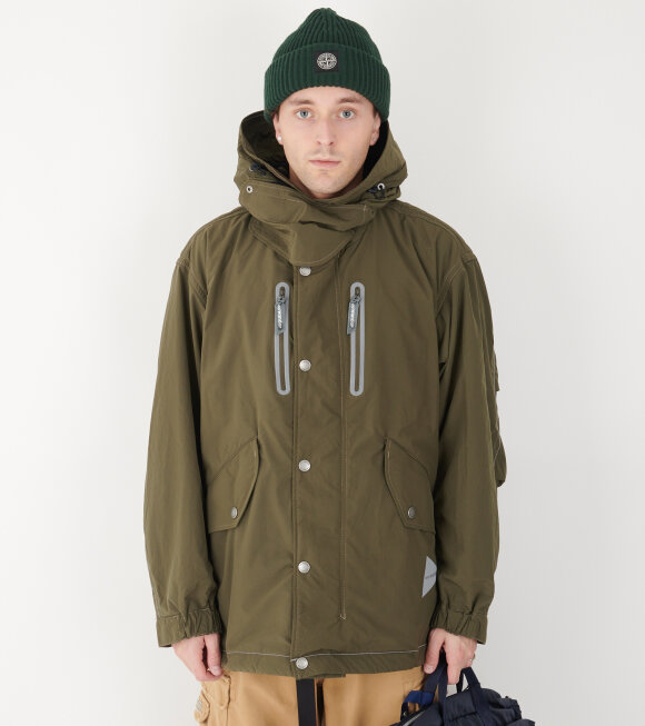 And Wander - Fishtail Octa Coat Army Green