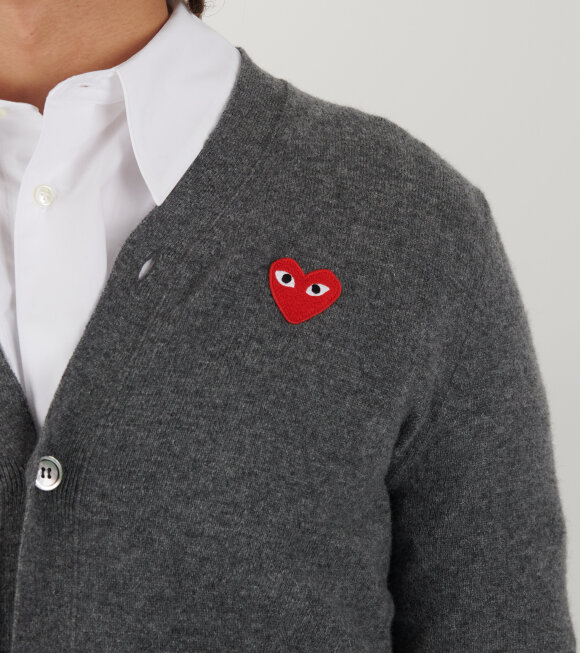 Comme des Garcons PLAY - U Red Heart V-neck Cardigan Grey