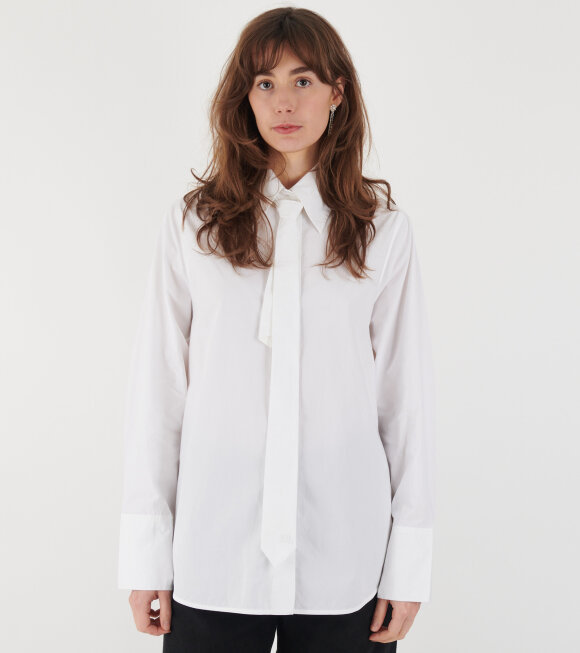 Mr. Larkin - Patty Tie Shirt White