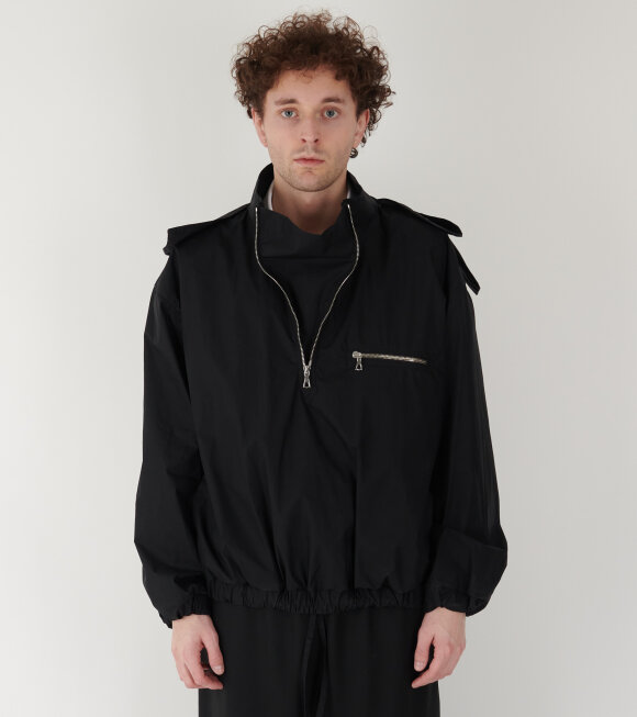 RIER - Waxed Poplin Windbreaker Black