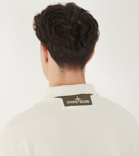 Stone Island - Embroidered S/S Polo Off-white