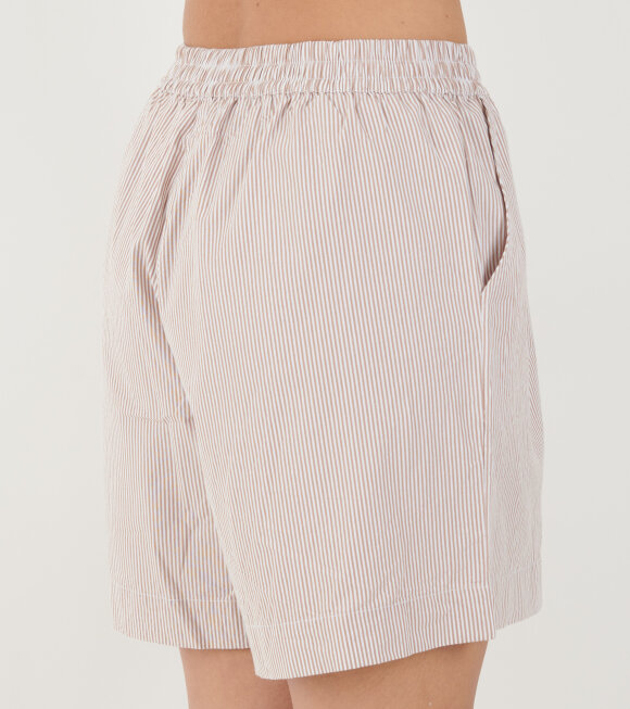 Skall Studio - Edgar Shorts Warm Beige/White Stripe