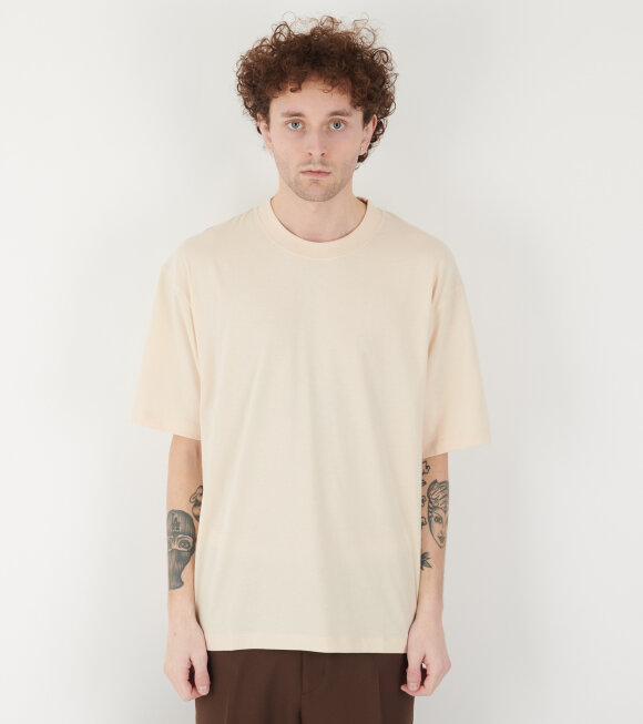 Stockholm (Surfboard) Club - Back Logo T-shirt Cream