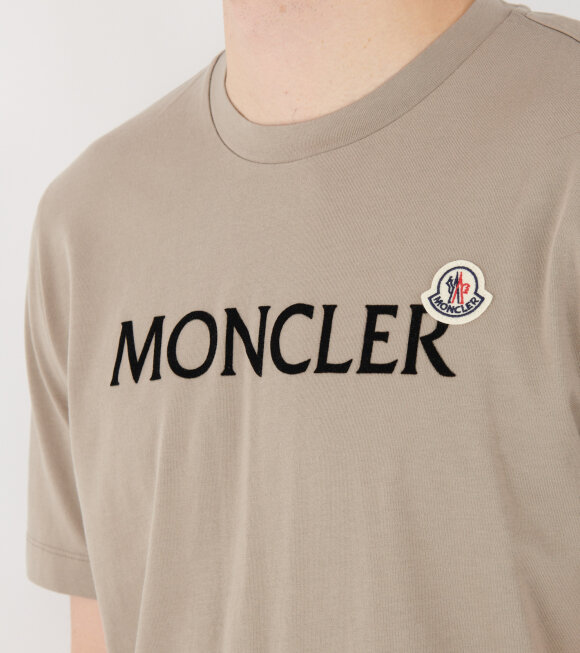 Moncler - Flocked Logo T-shirt Beige Taupe