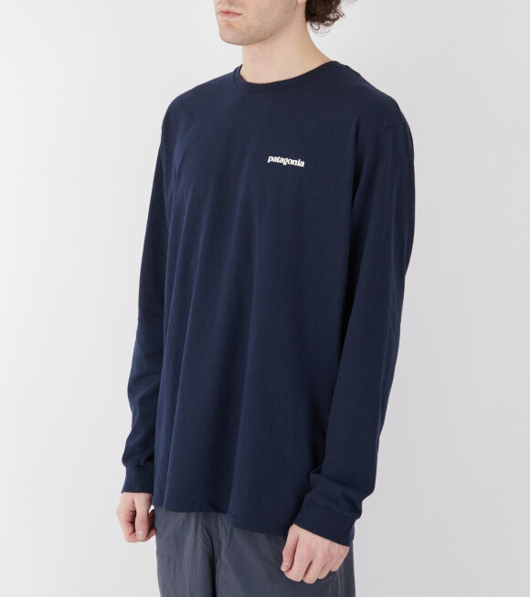 Patagonia - M's L/S P-6 Logo Responsibili-Tee New Navy