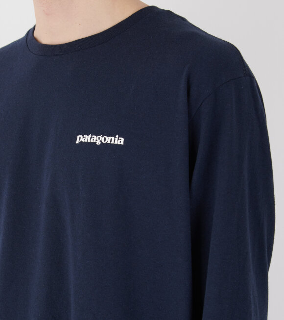 Patagonia - M's L/S P-6 Logo Responsibili-Tee New Navy