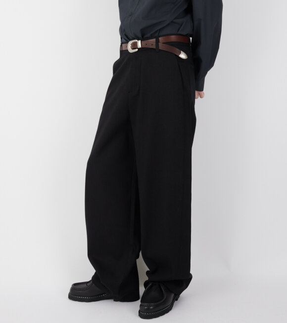 Amomento - Curved Seam Trousers Black