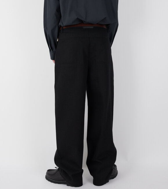 Amomento - Curved Seam Trousers Black